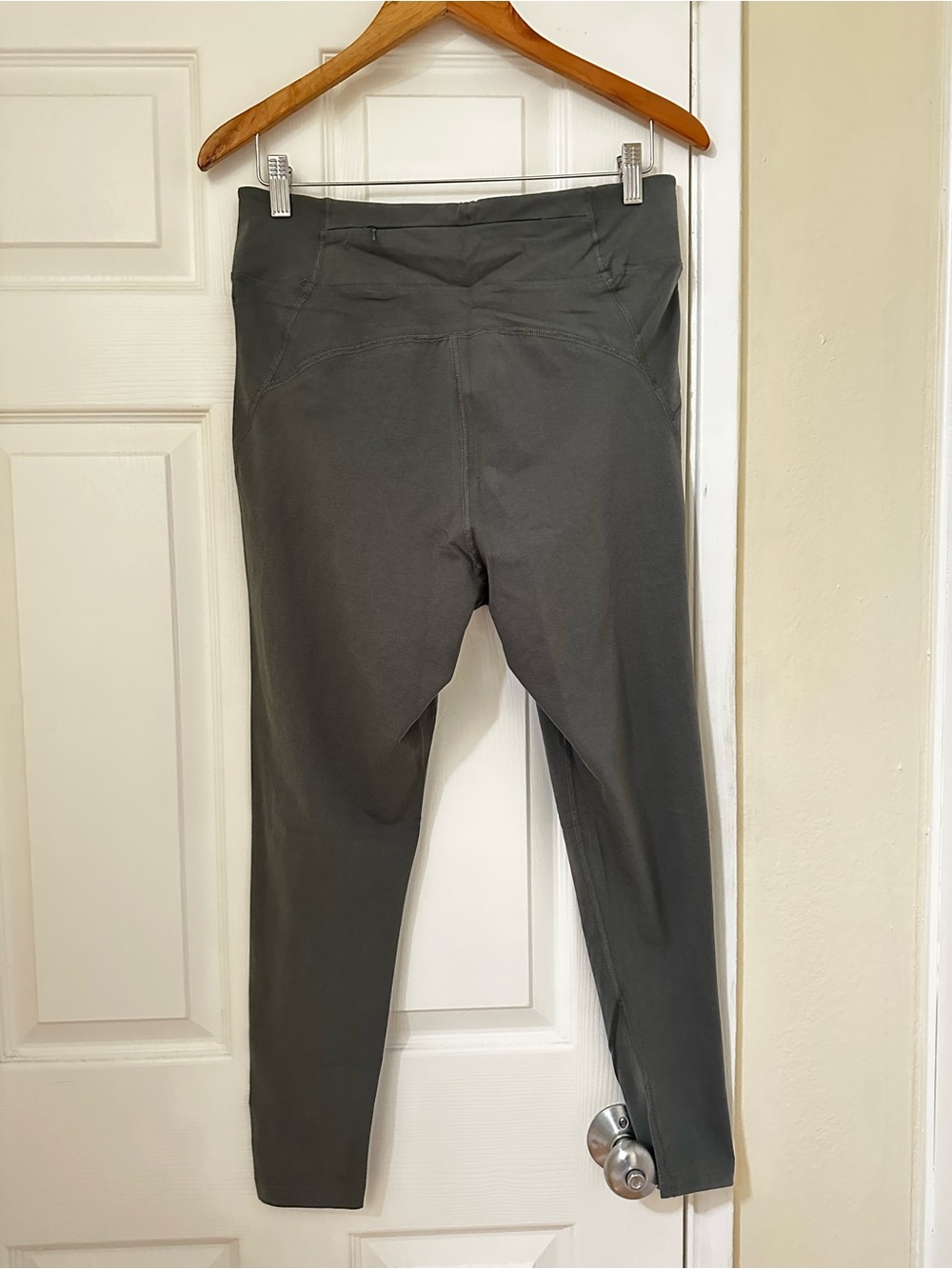 New W/ Imperfections Pact Sz L Green Organic Cotton 7/8 Leggings Back Pocket - Picture 2 of 10